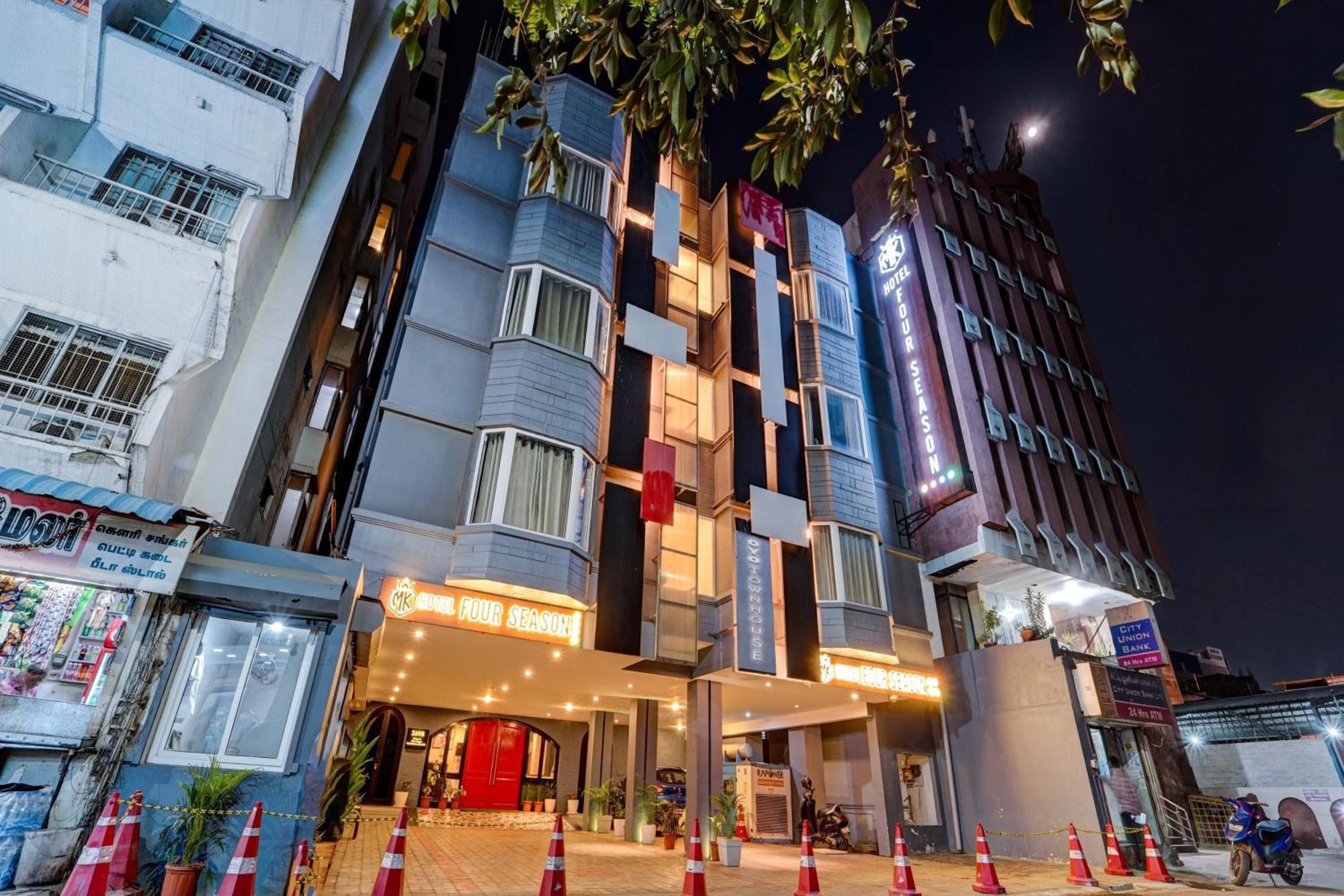 Super Townhouse Four Season Hotel โคอิมบาทอร์ ภายนอก รูปภาพ